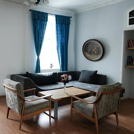 Landzeit Niedergraefenhain Apartman